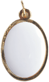 Colgante ovalado de oro con una fotografía sobre porcelana